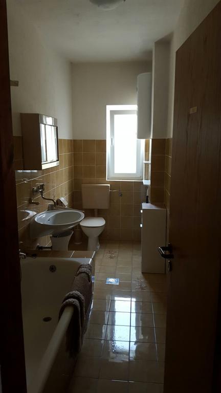 Apartment Anita Senj  Ngoại thất bức ảnh